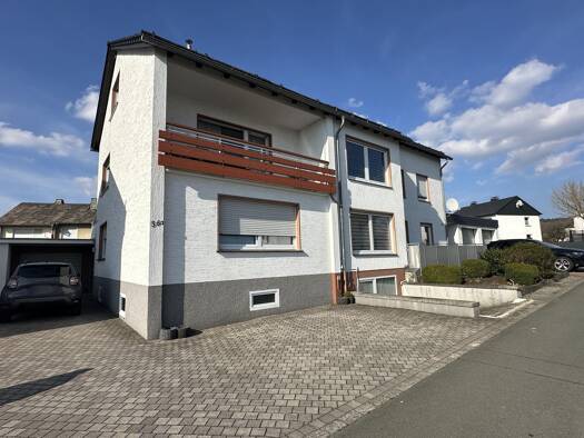Mehrfamilienhaus zum Kauf 295.000 € 9 Zimmer 217,4 m² 759 m² Grundstück Meschede Meschede 59872