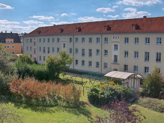 Wohnung zur Miete 375 € 3 Zimmer 68,3 m² 3. Geschoss frei ab 01.04.2026 Dr.-Donath-Straße 7 Zwötzen Gera 07551