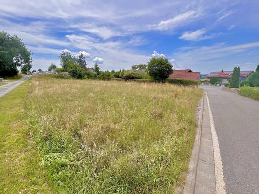 Grundstück zum Kauf 168.000 € 1.356 m² Grundstück frei ab sofort Forsthart Künzing 94550