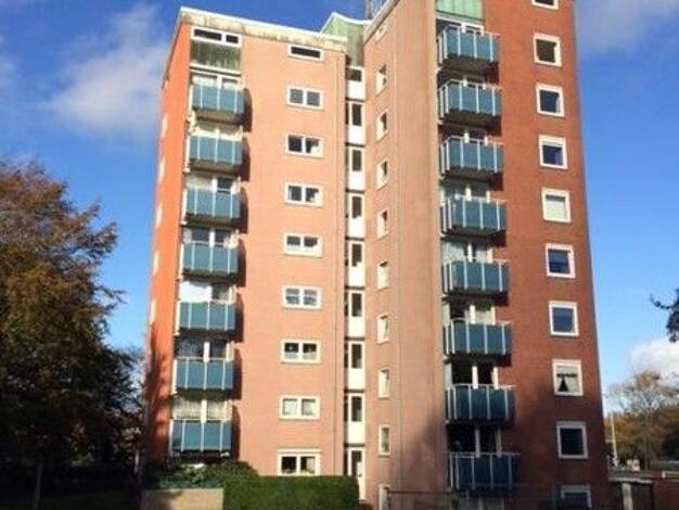 Wohnung zur Miete 425 € 2 Zimmer 56,4 m² frei ab 24.11.2025 Holtenauer Str. 353 Wik Kiel 24106