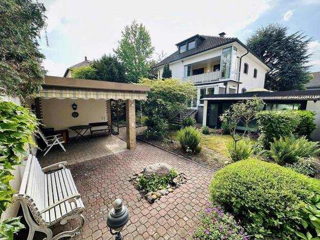 Villa zum Kauf provisionsfrei 1.375.000 € 10 Zimmer 300 m² 688 m² Grundstück Wiesenstraße Offenbach am Main 63071