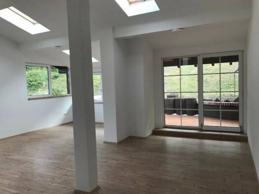 Wohnung zur Miete 1.450 € 5,5 Zimmer 185 m² Geschoss 1/2 frei ab 01.10.2026 Rößbühlstraße 29 Bühlertal 77830