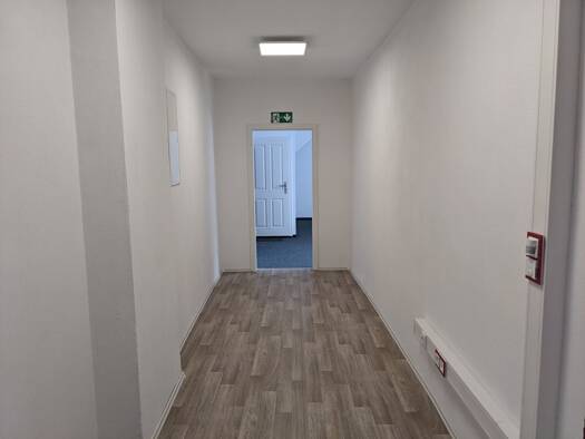 Bürofläche zur Miete 950 € 4 Zimmer 150 m² Bürofläche Bruck Bruck i.d.OPf. 92436