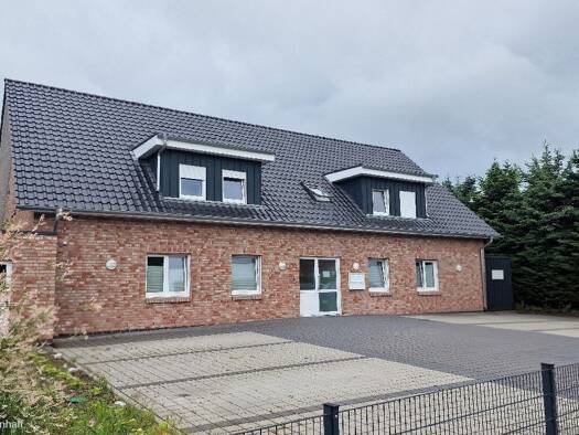 Wohnung zur Miete 990 € 3 Zimmer 91 m² frei ab 01.09.2026 Bussardstr. 10 Bassum 27211