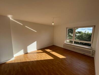 Wohnung zur Miete 475 € 2 Zimmer 49,4 m² 5. Geschoss frei ab 16.08.2025 Wellingdorfer Str. 3 Ellerbek Kiel 24148