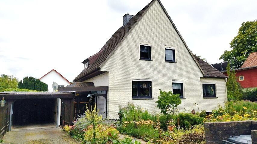 Einfamilienhaus zum Kauf 299.000 € 5 Zimmer 100 m²<br/>Wohnfläche 745 m²<br/>Grundstück Jungfernkopf Kassel 34128