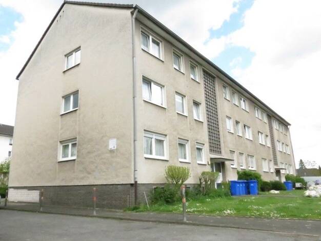 Wohnung zur Miete 875 € 3 Zimmer 77,7 m² 2. Geschoss frei ab 26.09.2026 Schubertstr. 5 Hilden 40724
