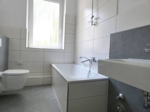 Wohnung zur Miete 628 € 2 Zimmer 65,7 m² EG frei ab 01.10.2026 Carmerstr. 54 Holsterhausen Stadtbezirk III 45147