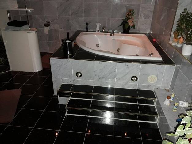 Reihenmittelhaus zur Miete 1.200 € 6 Zimmer 140 m² 60 m² Grundstück frei ab 01.09.2026 Innenstadt Euskirchen 53879
