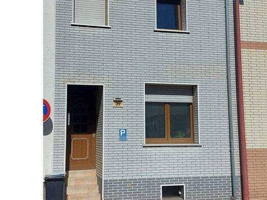 Einfamilienhaus zum Kauf 175.000 € 5 Zimmer 140 m² 297 m² Grundstück Merzig Merzig 66663