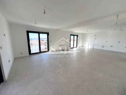 Wohnung zum Kauf 320.000 € 3 Zimmer 82 m² Geschoss 1/3 Okrug Gornji, Okrug Donji Okrug 21223