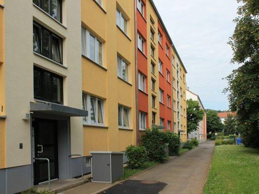 Wohnung zur Miete 361 € 3 Zimmer 59,1 m² 2. Geschoss frei ab 15.05.2026 Liselotte-Herrmann-Straße 15 Debschwitz Gera 07548
