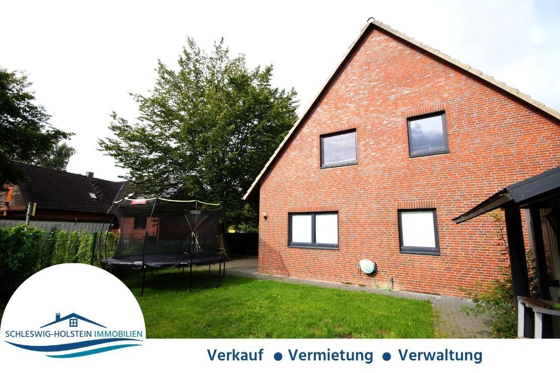 Einfamilienhaus zum Kauf 530.000 € 6 Zimmer 184 m²<br/>Wohnfläche 527 m²<br/>Grundstück ab sofort<br/>Verfügbarkeit Gaarden - Süd / Kronsburg Bezirk 3 Kiel 24145