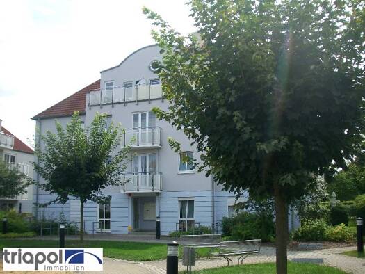 Wohnung zur Miete 520 € 2 Zimmer 61 m² 2. Geschoss frei ab 01.06.2026 Romerstraße 11 a Coswig 01640