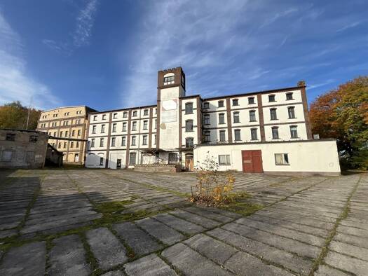 Halle/Industriefläche zum Kauf 70 € 10.000 m² Lagerfläche Döbeln 04720