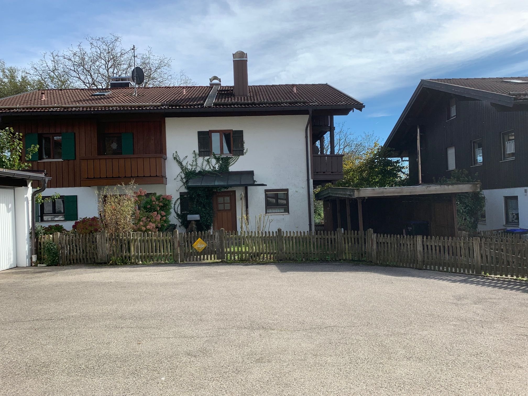 Doppelhaushälfte zum Kauf 479.000 € 6 Zimmer 139 m²<br/>Wohnfläche 395 m²<br/>Grundstück ab sofort<br/>Verfügbarkeit Am Weiher 10 Nußdorf Nußdorf 83365