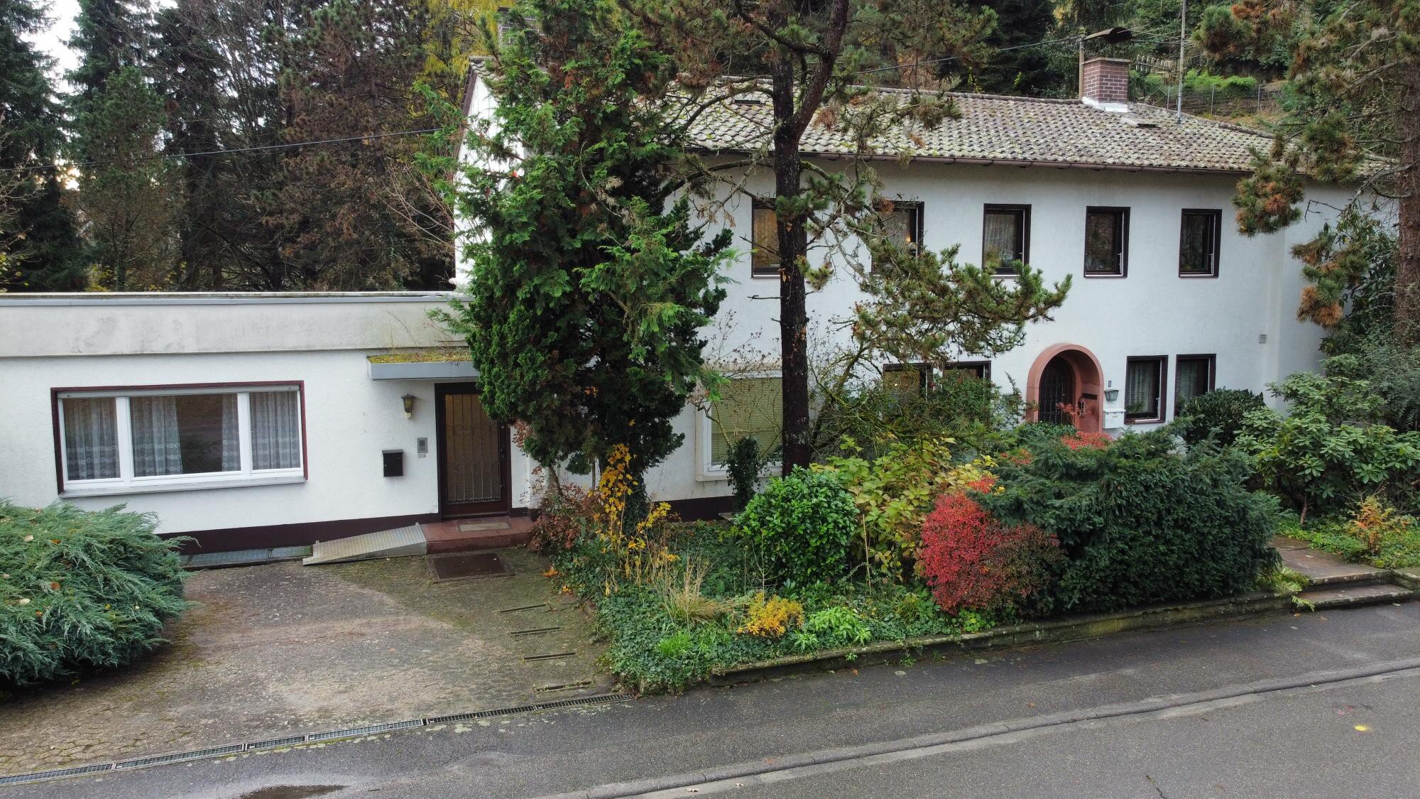 Mehrfamilienhaus zum Kauf 845.000 € 14 Zimmer 311 m²<br/>Wohnfläche 2.104 m²<br/>Grundstück Steinach Steinach 77790