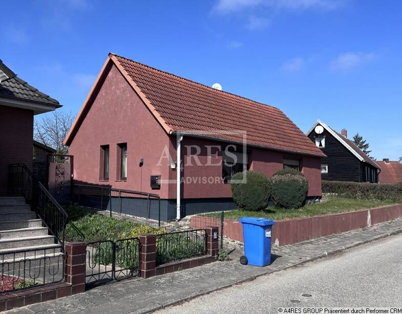 Haus zum Kauf provisionsfrei 95.000 € 72 m² 807 m² Grundstück Goldberg Goldberg 19399
