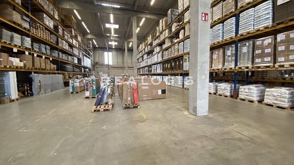 Halle/Industriefläche zur Miete 5.350 m² Lagerfläche teilbar ab 3.350 m² Schlüsselfeld 96132