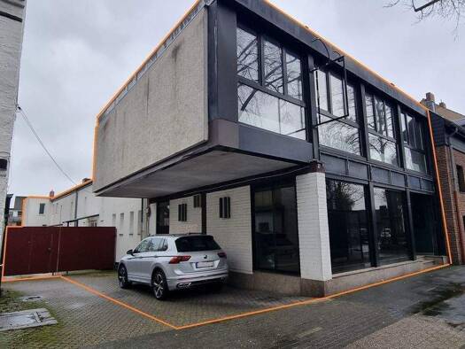 Gewerbeobjekt zum Kauf als Kapitalanlage geeignet 1.200.000 € 9 Zimmer 653,7 m² 1.203 m² Grundstück Efferen Hürth 50354