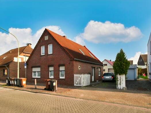 Einfamilienhaus zum Kauf 170.000 € 6 Zimmer 118 m² 327 m² Grundstück Bant Wilhelmshaven 26384