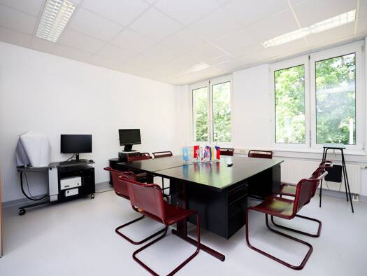 Bürofläche zur Miete 10 € 10,5 Zimmer 545 m² Bürofläche Penzing 1140