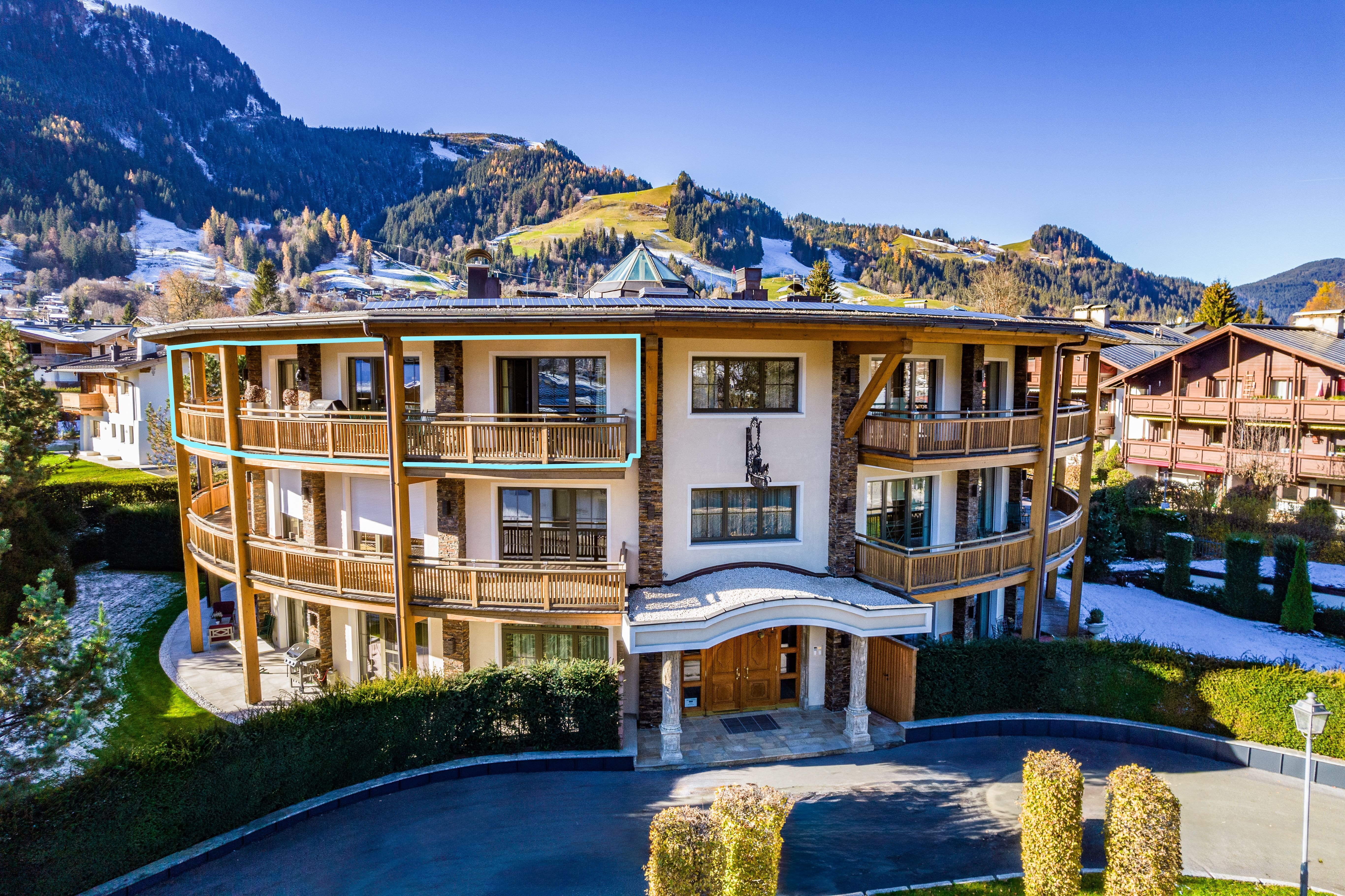 Wohnung zum Kauf 2.200.000 € 133 m²<br/>Wohnfläche 2.<br/>Geschoss ab sofort<br/>Verfügbarkeit Kitzbühel 6370