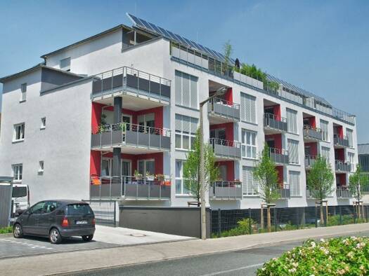 Wohnung zur Miete 901 € 3 Zimmer 78,3 m² 1. Geschoss frei ab 16.12.2026 Scherbsgraben 18 Weststadt Fürth 90766