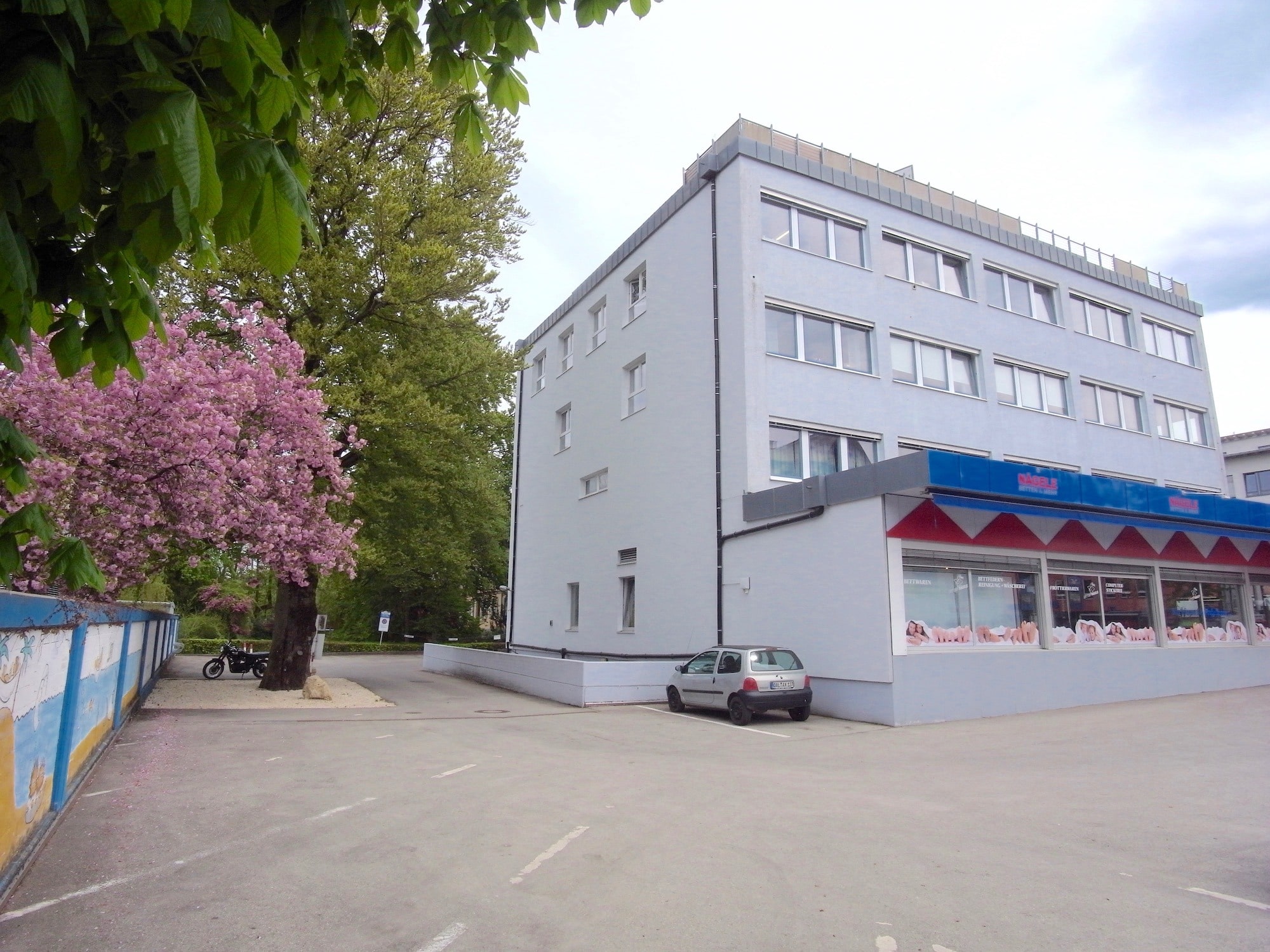 Wohnung zum Kauf 925.000 € 10 Zimmer 480 m²<br/>Wohnfläche ab sofort<br/>Verfügbarkeit Kaufbeuren Kaufbeuren 87600