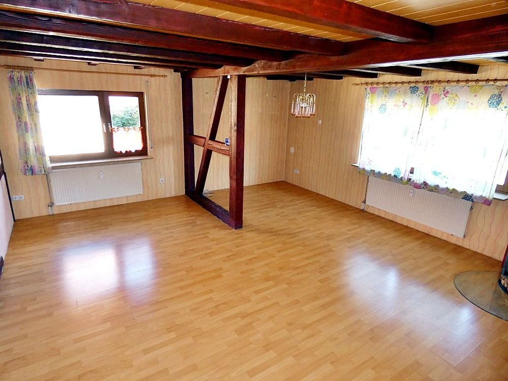 Wohnung zum Kauf 169.000 € 3,5 Zimmer 89 m²<br/>Wohnfläche 1.<br/>Geschoss Alfdorf Alfdorf 73553