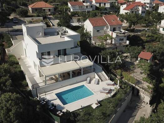 Haus zum Kauf 1.070.000 € 3 Zimmer 340 m² Slatine Slatine