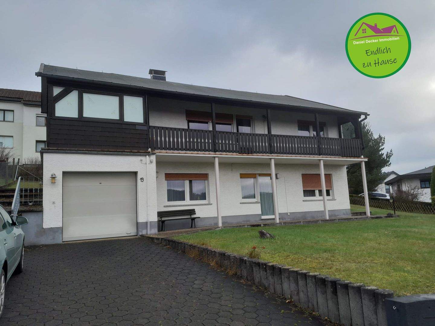Immobilie in Herborn - Endlich zu Hause - Immobilie in Burg mit Garten + Balkon + Wintergarten + Garage  - Bild 1