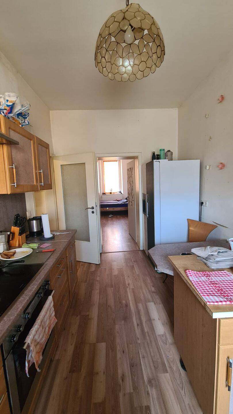 Property thumbnail 9