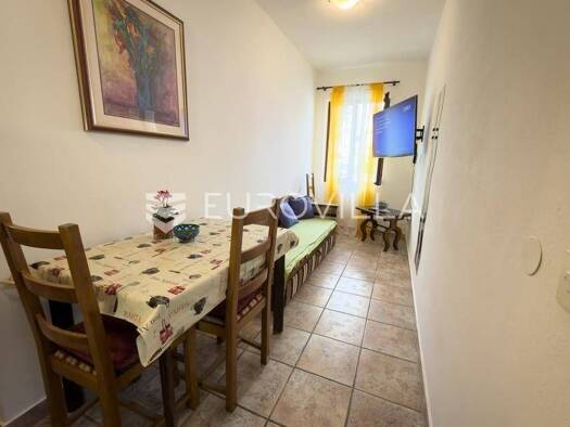 Wohnung zur Miete 800 € 1 Zimmer 40 m² 1. Geschoss Krk Krk
