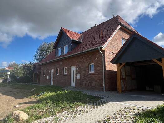 Doppelhaushälfte zur Miete 1.400 € 4 Zimmer 125 m² 200 m² Grundstück frei ab 01.12.2025 Schlagsülsdorf Thandorf 19217