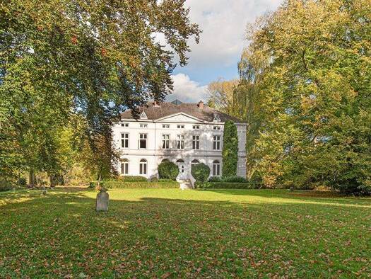 Immobilie zum Kauf 2.150.000 € 20 Zimmer 695 m² 17.617 m² Grundstück Mönkhagen 23619