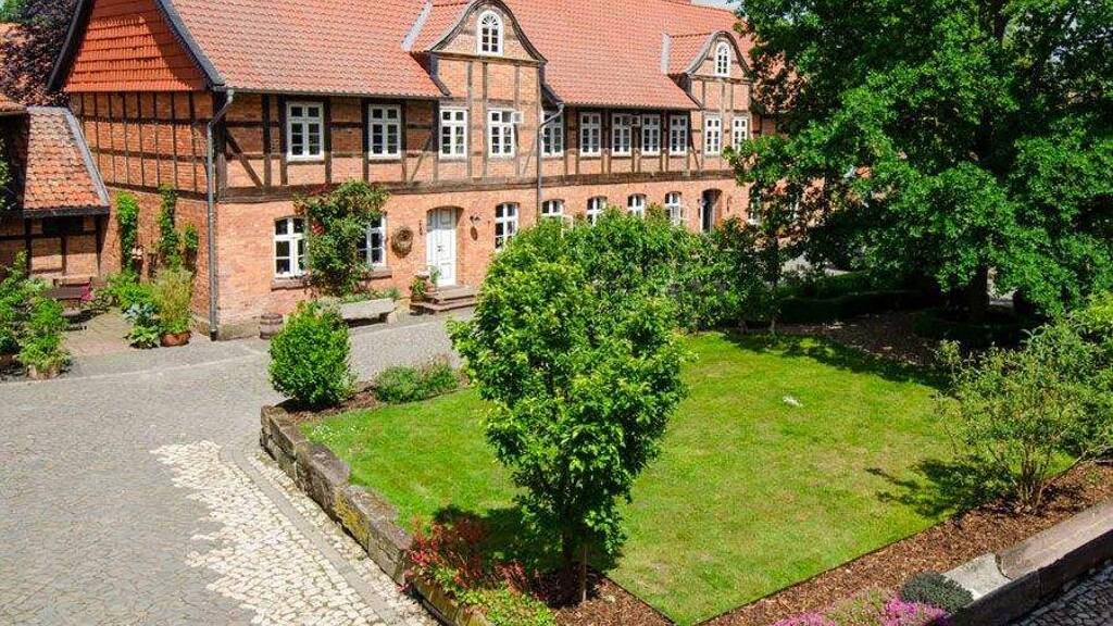 Bürofläche zur Miete 3.500 € 270 m² Bürofläche Bornum Börßum 38312