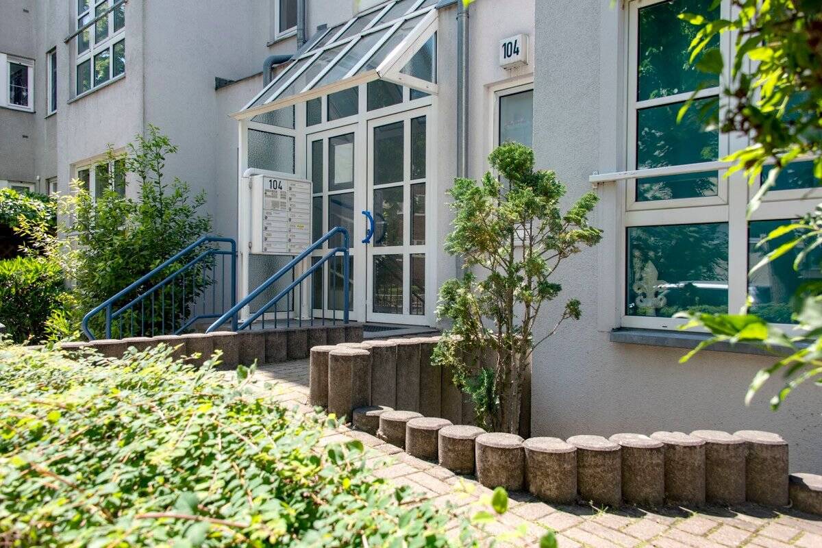 Property thumbnail 6