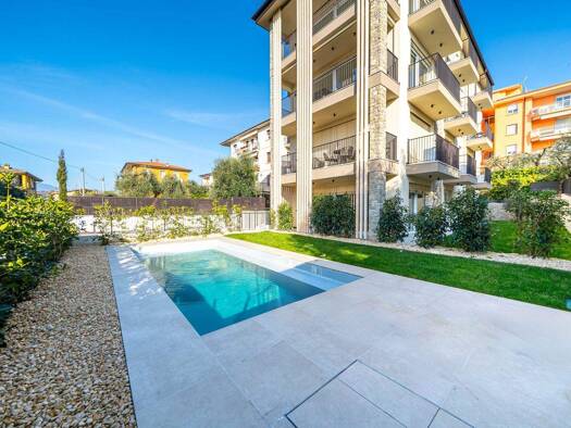 Studio zum Kauf 780.000 € 3 Zimmer 97 m² 4. Geschoss frei ab sofort Via Crosetta Torri del Benaco 37010