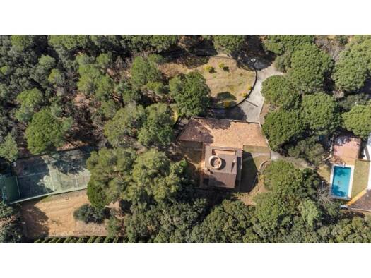 Bauernhaus zum Kauf 1.250.000 € 9 Zimmer 860 m² 63.293 m² Grundstück Ds Grions 0 Sant Feliu de Buixalleu 17451