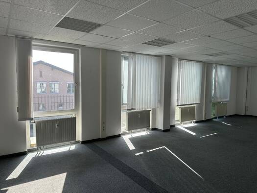 Bürofläche zur Miete provisionsfrei 510 € 1 Zimmer 68 m² Bürofläche Wiegenfeldring 2 a Markt Schwaben 85570