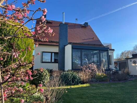 Einfamilienhaus zum Kauf 320.000 € 5 Zimmer 133,9 m² 585 m² Grundstück Weida Riesa 01587