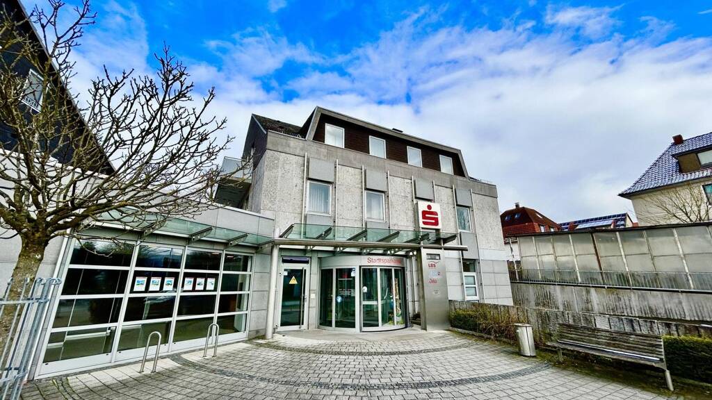 Mehrfamilienhaus zum Kauf provisionsfrei 10 Zimmer 101,8 m² 1.220 m² Grundstück Bad Pyrmont 31812