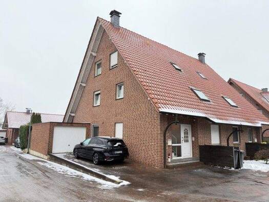 Doppelhaushälfte zum Kauf 320.000 € 6 Zimmer 171,9 m² 312 m² Grundstück frei ab sofort Borken Borken 46325