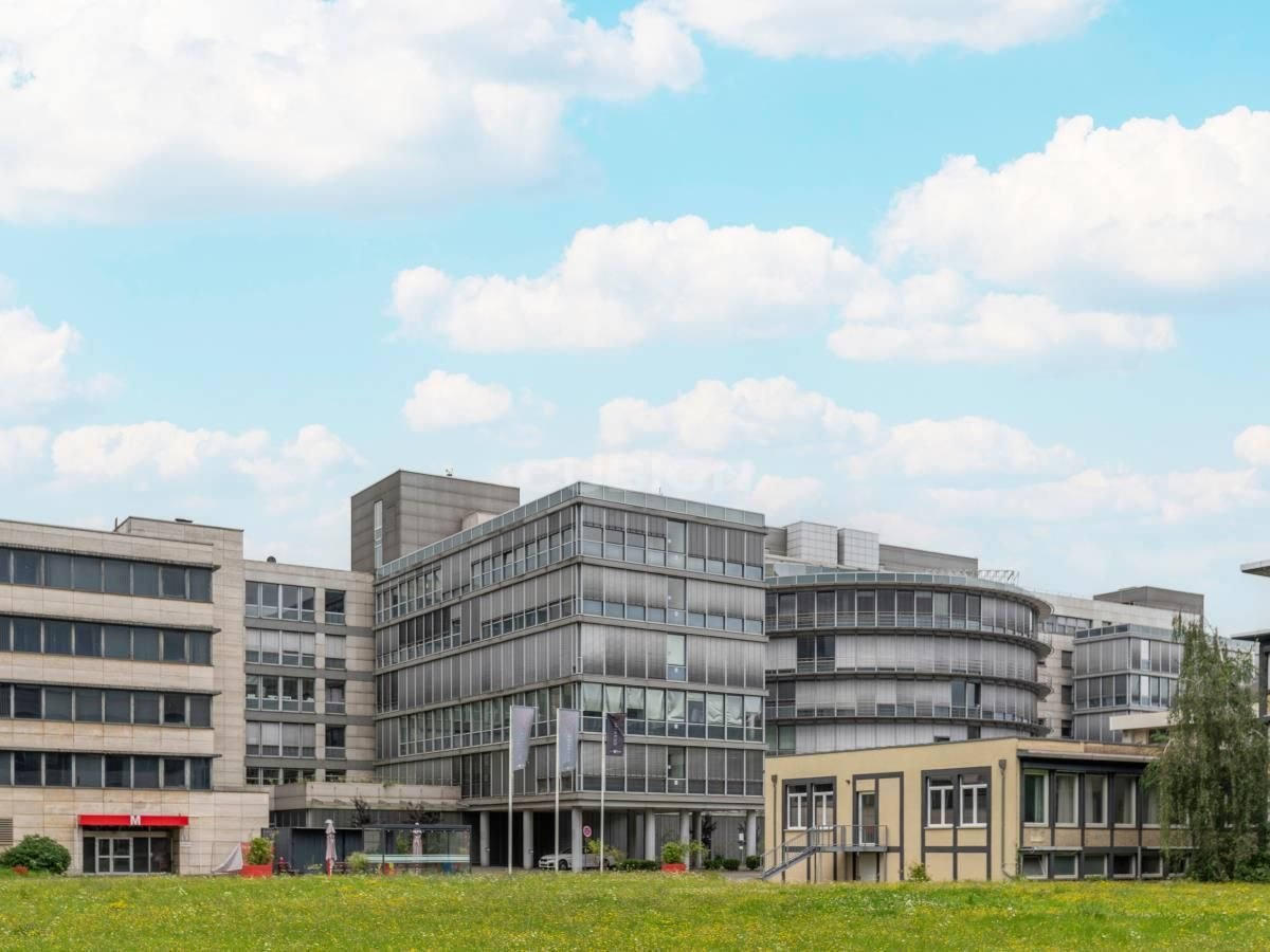 Bürofläche zur Miete provisionsfrei 448,4 m²<br/>Bürofläche ab 448,4 m²<br/>Teilbarkeit Duisburger Straße 375 Lirich - Nord Oberhausen, Rheinl. 46049