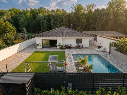 Einfamilienhaus zum Kauf 869.000 € 5 Zimmer 183 m² 760 m² Grundstück Rohrau 2471