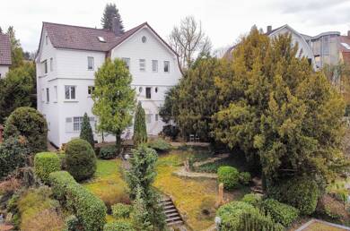 Einfamilienhaus zum Kauf 819.000 € 11 Zimmer 320 m² 1.120 m² Grundstück Stadtgebiet Göppingen 73035