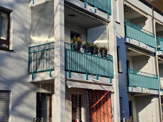 Wohnung zur Miete 530 € 2 Zimmer 58 m² Geschoss 1/3 frei ab 01.05.2026 Seidnitz/Dobritz Dresden 01237