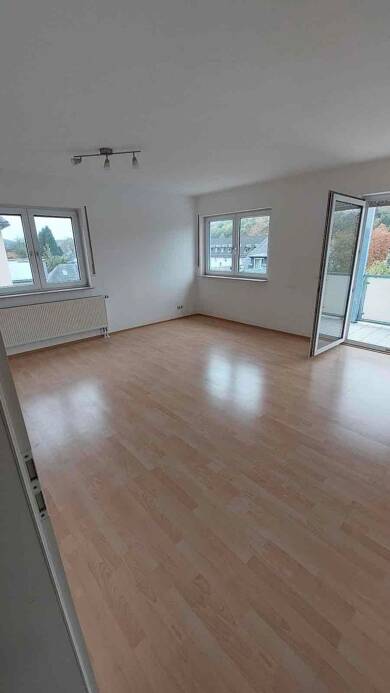 Wohnung zur Miete 730 € 2 Zimmer 73 m² Nauborner Straße Wetzlar 35578