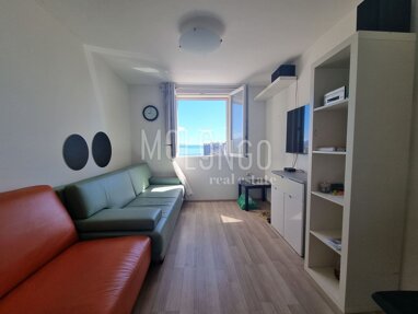 Wohnung zum Kauf 129.000 € 1 Zimmer 28 m² 2. Geschoss Rijeka